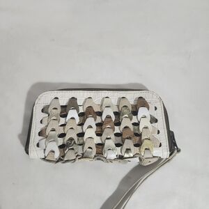 Stylish Woven Leather Wristlet Wallet